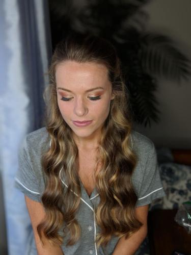 00100dPORTRAIT 00100 BURST20181020102902469 COVER