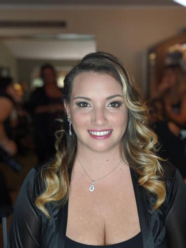 00100dPORTRAIT 00100 BURST20190921103542236 COVER