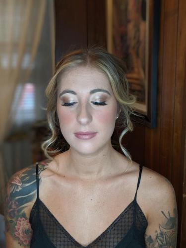 00100dPORTRAIT 00100 BURST20190921111533512 COVER